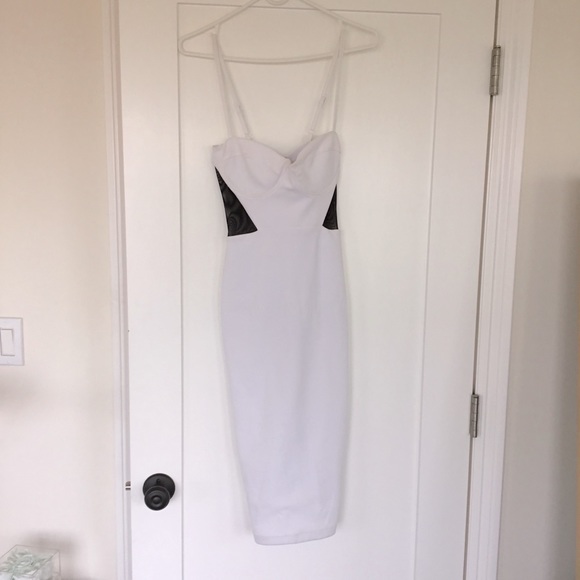 Nookie Bianca white dress with black mesh - Picture 4 of 11